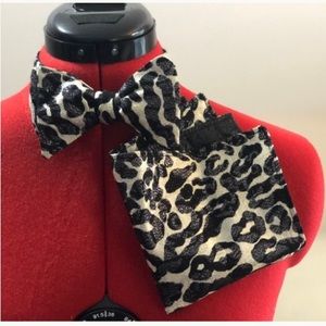 NWOT Reversible Real Bow Tie and Pocket Square